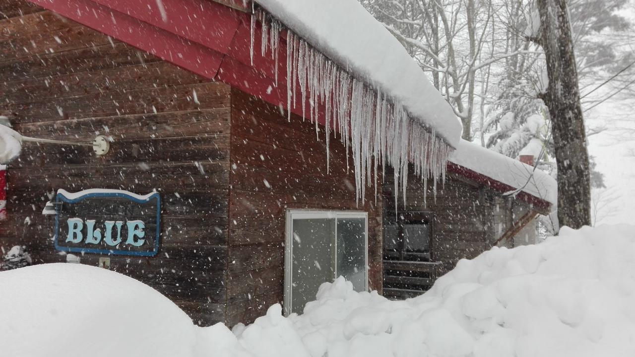 Pension Blue Hakuba Exterior foto